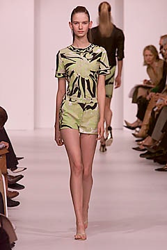 Emilio Pucci S/S 01 Look 9