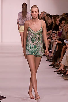 Emilio Pucci S/S 01 Look 23