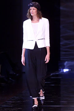 Emporio Armani S/S 02 Look 13