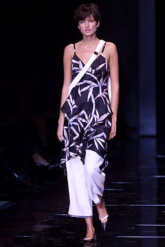 Emporio Armani S/S 02 Look 43