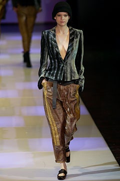 Emporio Armani F/W 02 Look 37