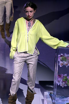 Emanuel Ungaro F/W 02 Look 7