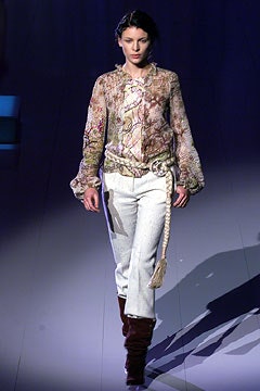 Emanuel Ungaro F/W 02 Look 9