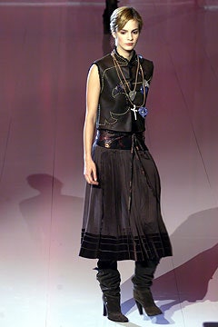 Emanuel Ungaro F/W 02 Look 15