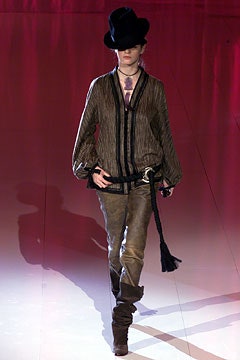 Emanuel Ungaro F/W 02 Look 19