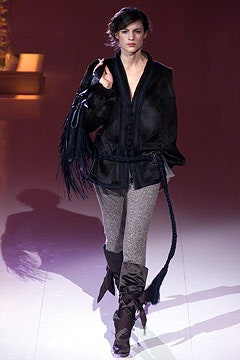 Emanuel Ungaro F/W 02 Look 22