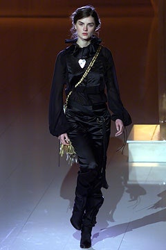 Emanuel Ungaro F/W 02 Look 32