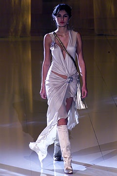 Emanuel Ungaro F/W 02 Look 46