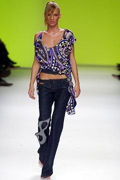 Emilio Pucci S/S 03 Look 16