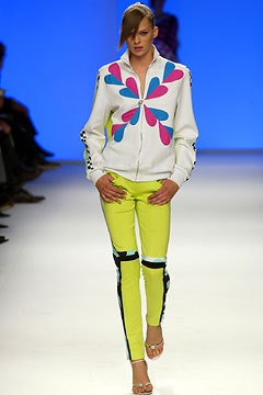 Emilio Pucci S/S 03 Look 39