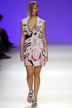 Emilio Pucci S/S 03 Look 42