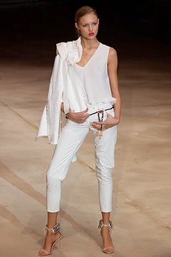 Emanuel Ungaro S/S 03 Look 18