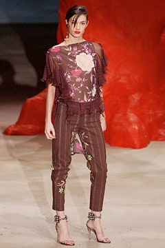 Emanuel Ungaro S/S 03 Look 39