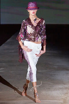 Emanuel Ungaro S/S 03 Look 45
