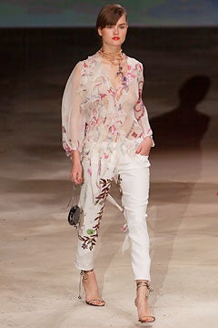 Emanuel Ungaro S/S 03 Look 46