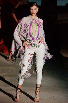 Emanuel Ungaro S/S 03 Look 55