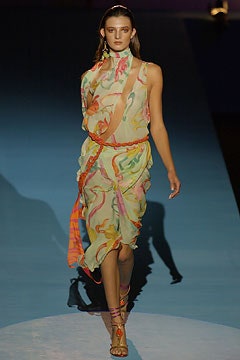 Emanuel Ungaro S/S 04 Look 21
