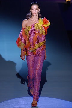 Emanuel Ungaro S/S 04 Look 42