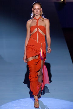 Emanuel Ungaro S/S 04 Look 49