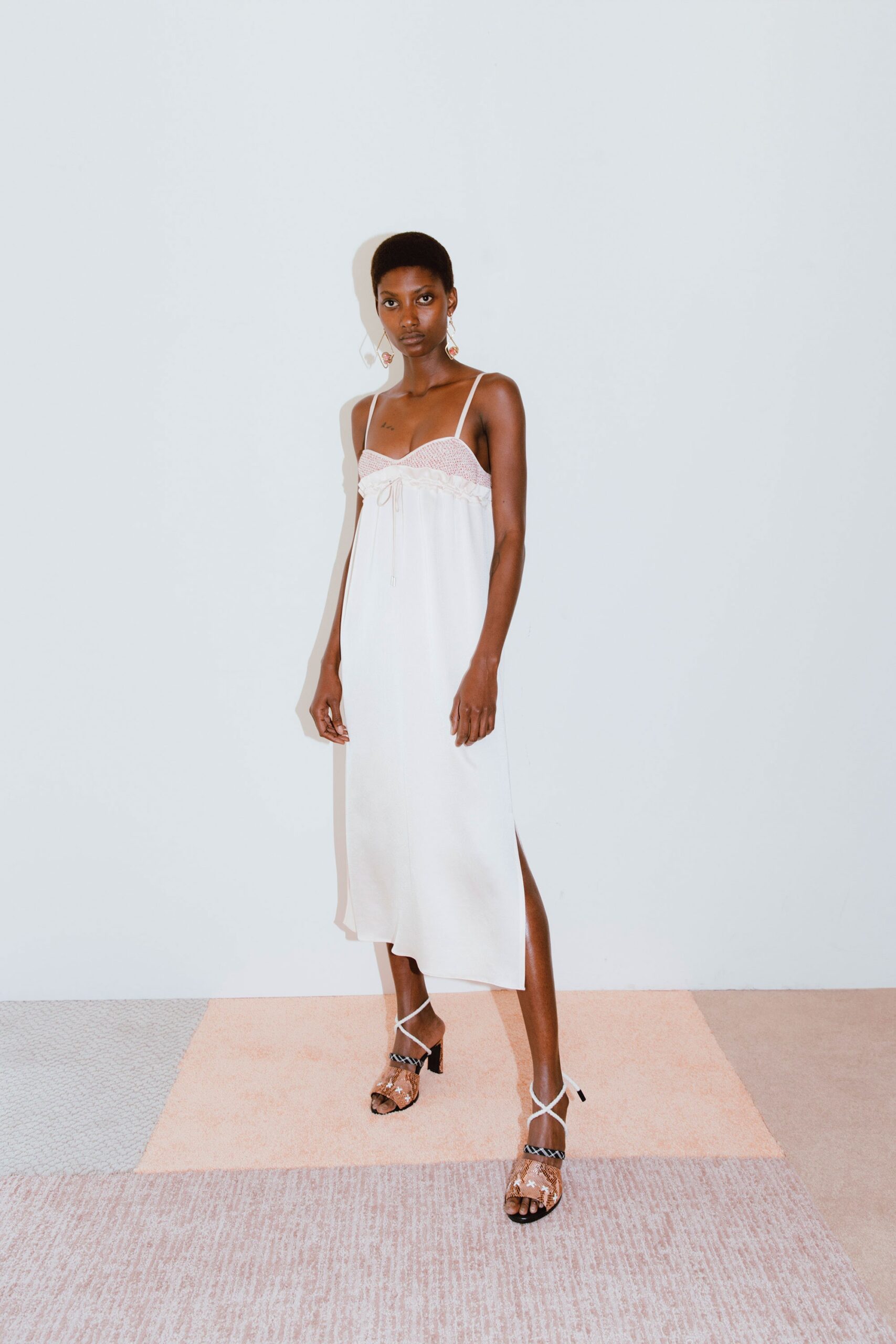 Edun Resort 18 Look 15