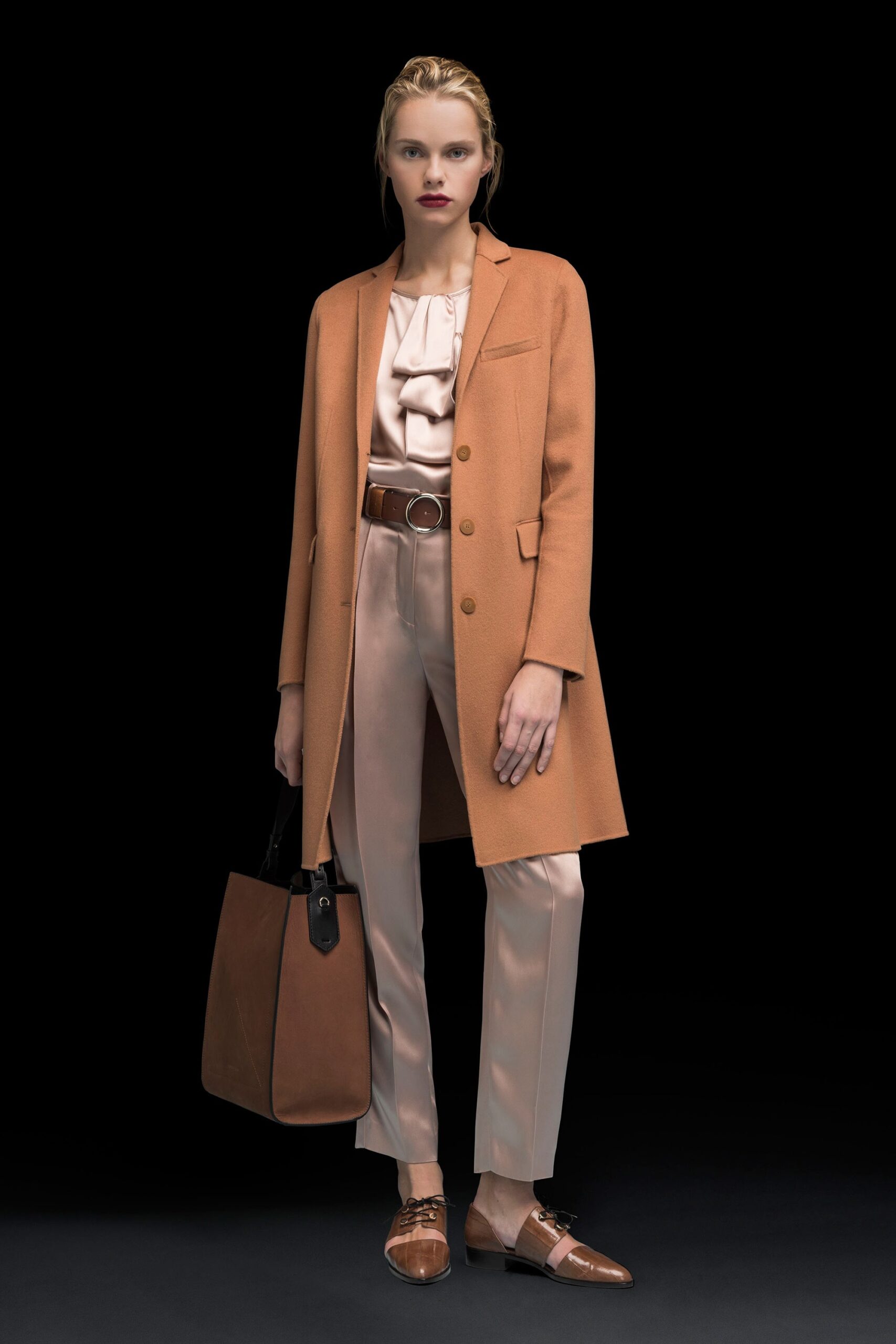 Emporio Armani F/W 18 Look 16