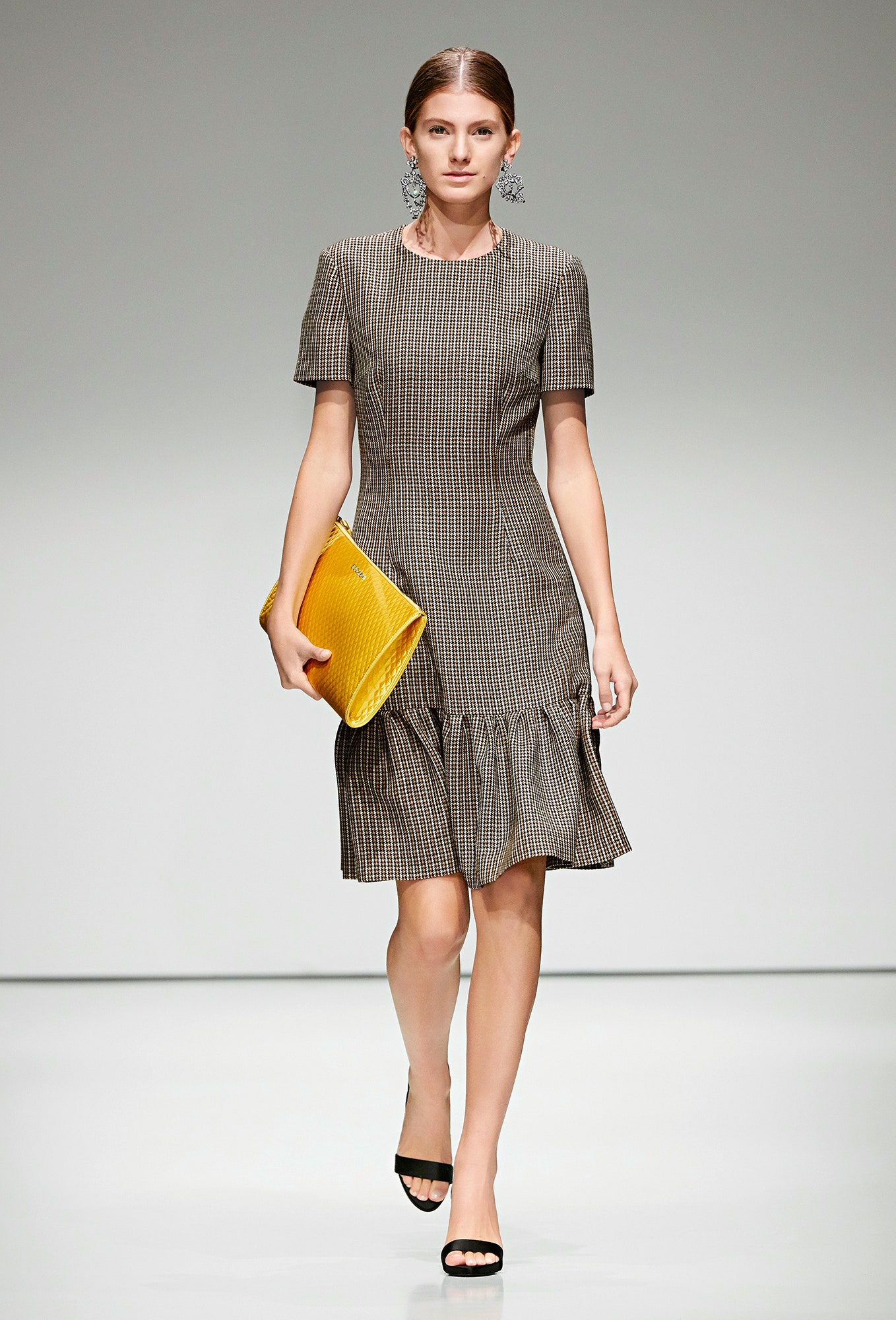 Escada F/W 16 Look 17