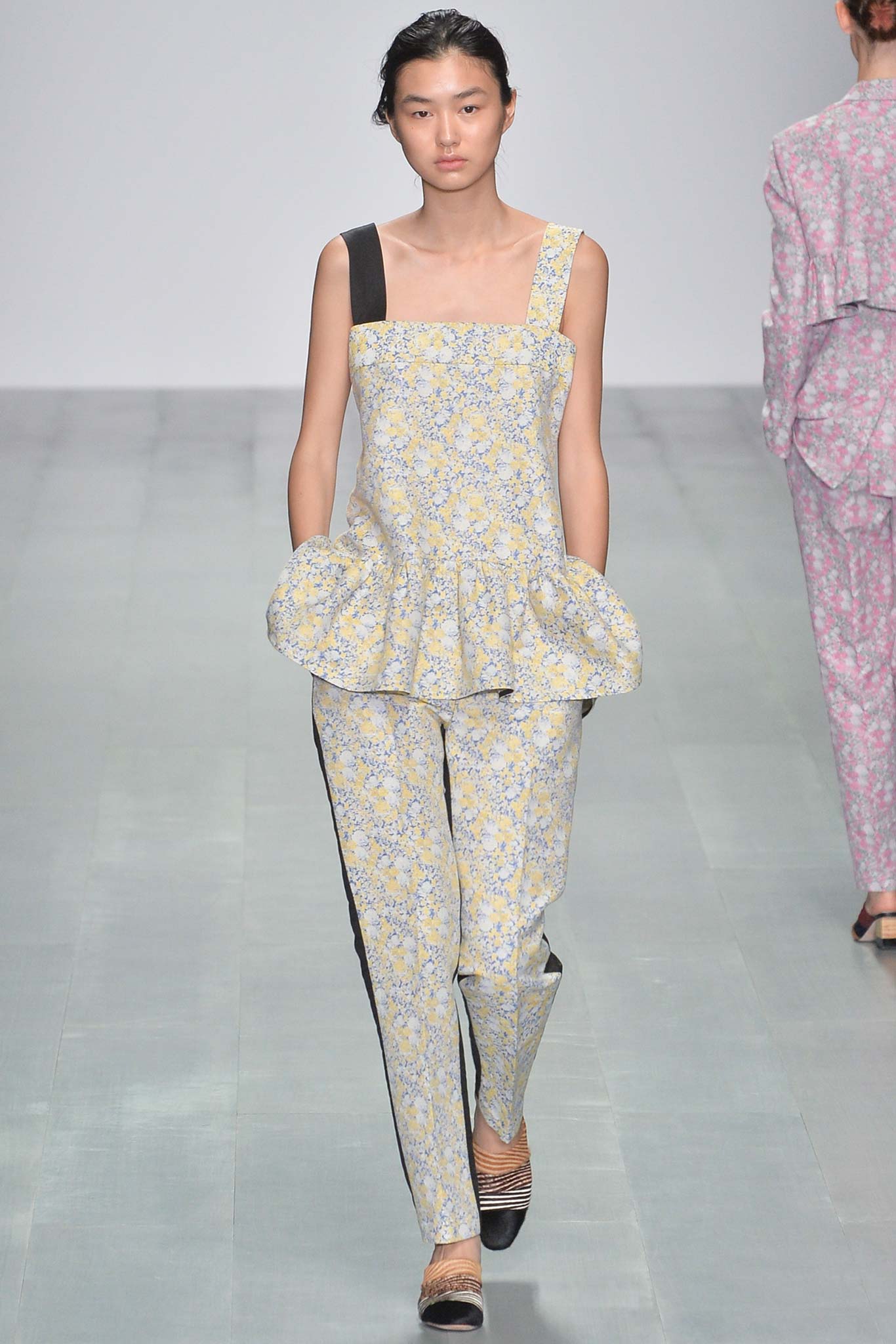 Eudon Choi S/S 15 Look 17