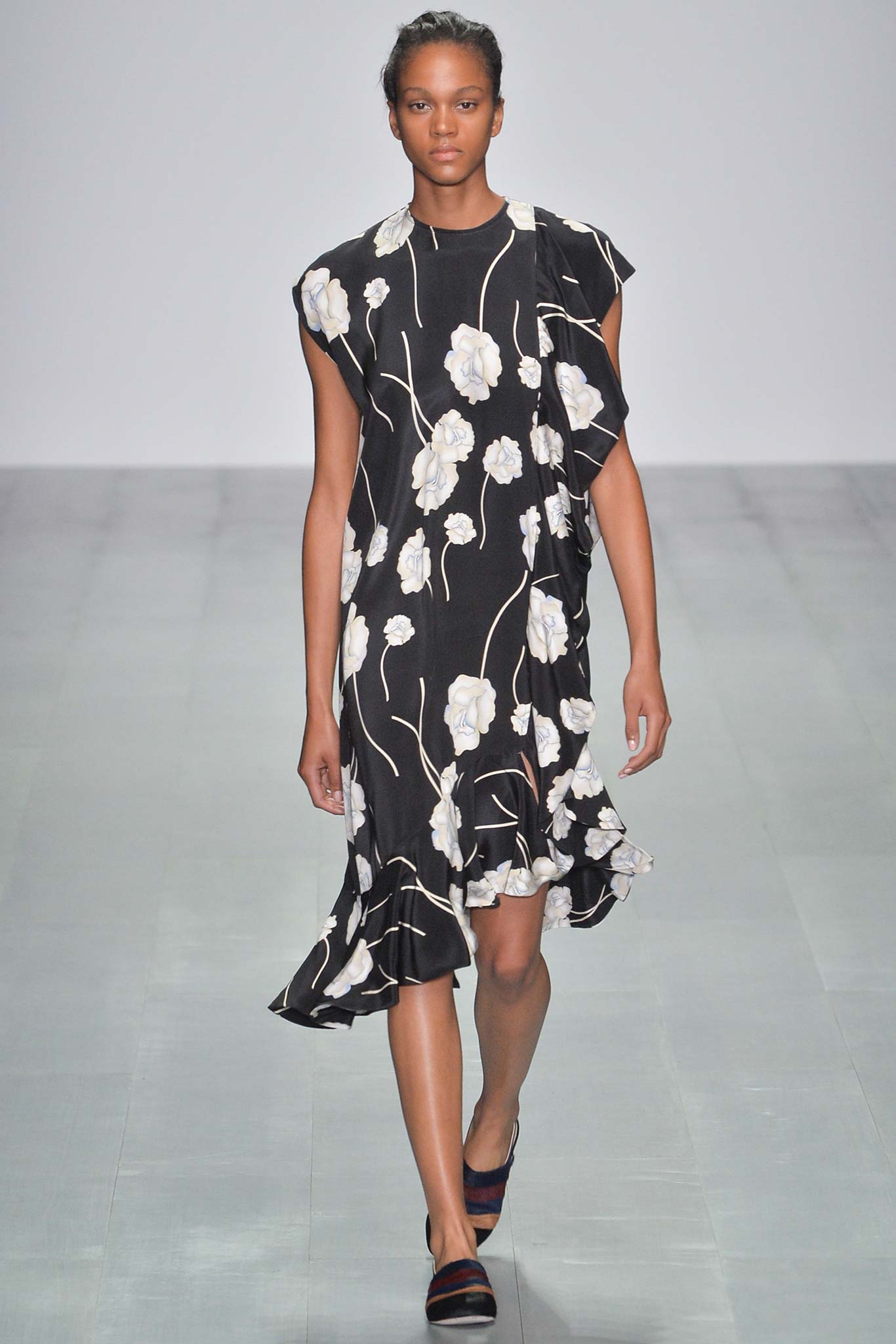 Eudon Choi S/S 15 Look 18