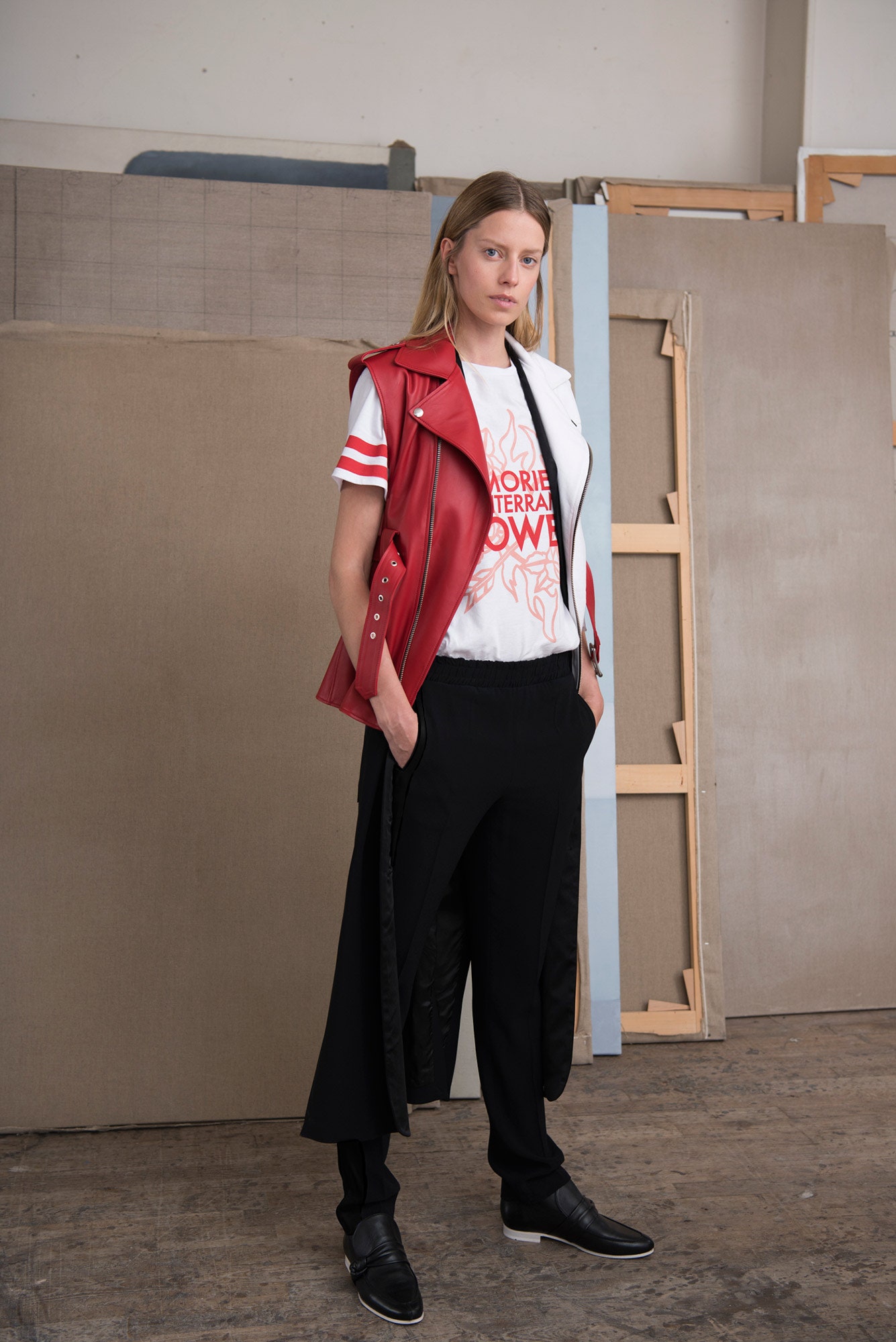 Each x Other Resort 17 Look 22