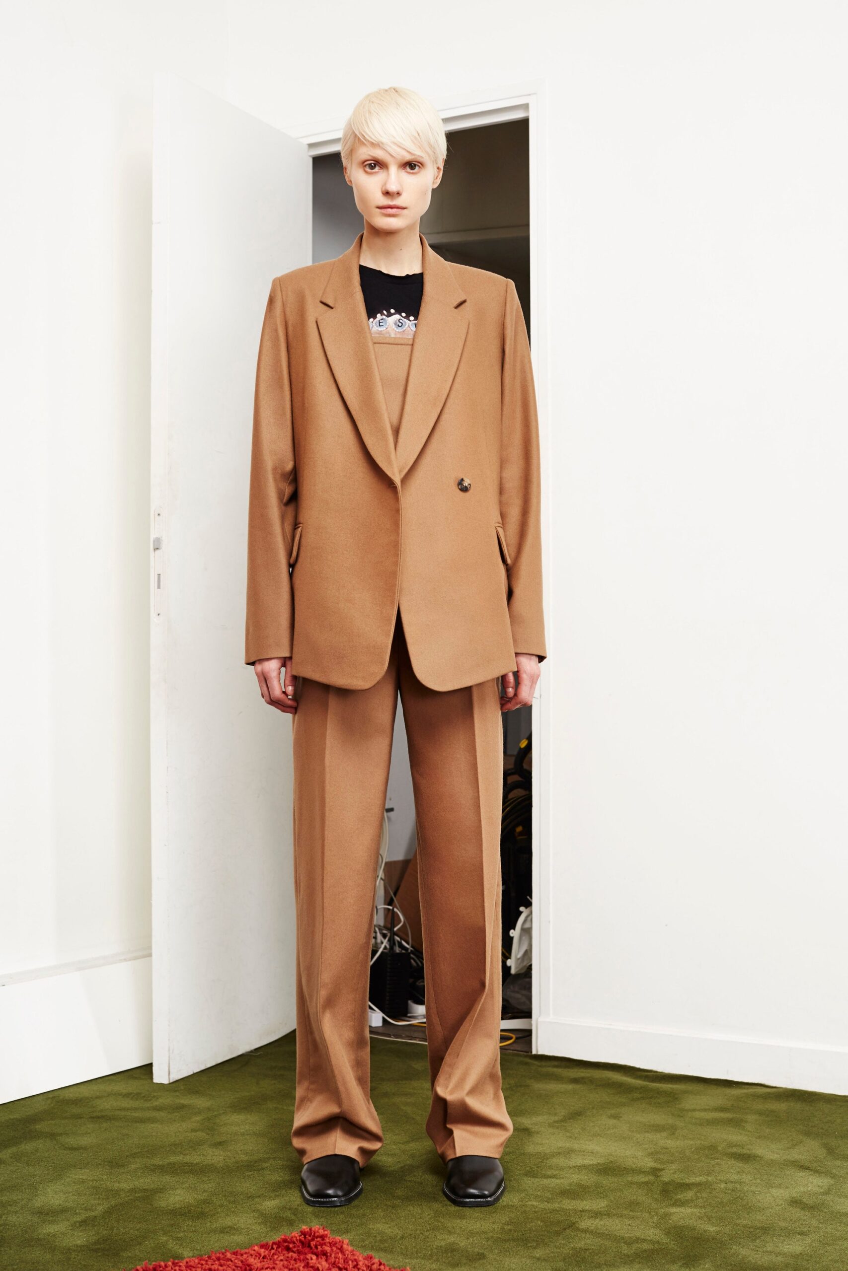 Each x Other F/W 16 Look 24