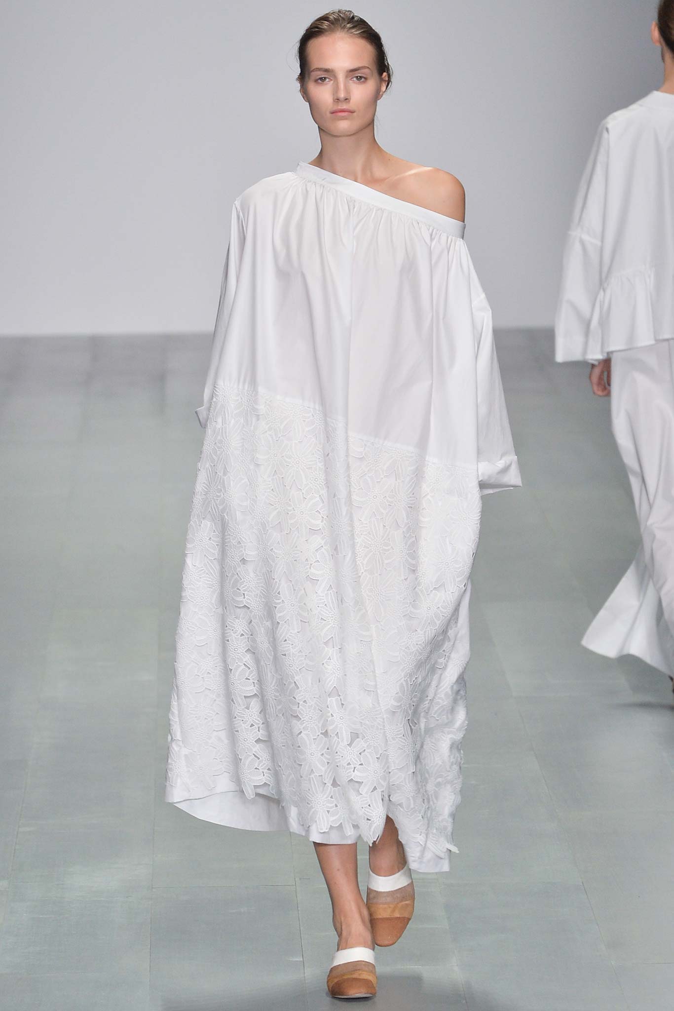Eudon Choi S/S 15 Look 24