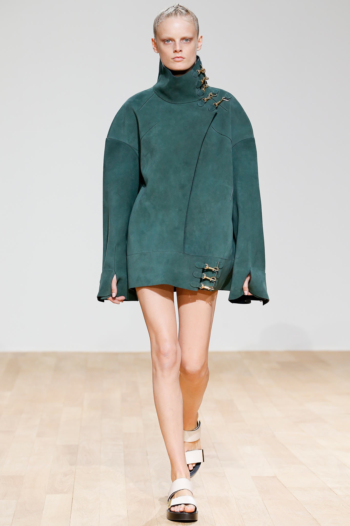Esteban Cortazar Spring 2015 Ready-to-Wear