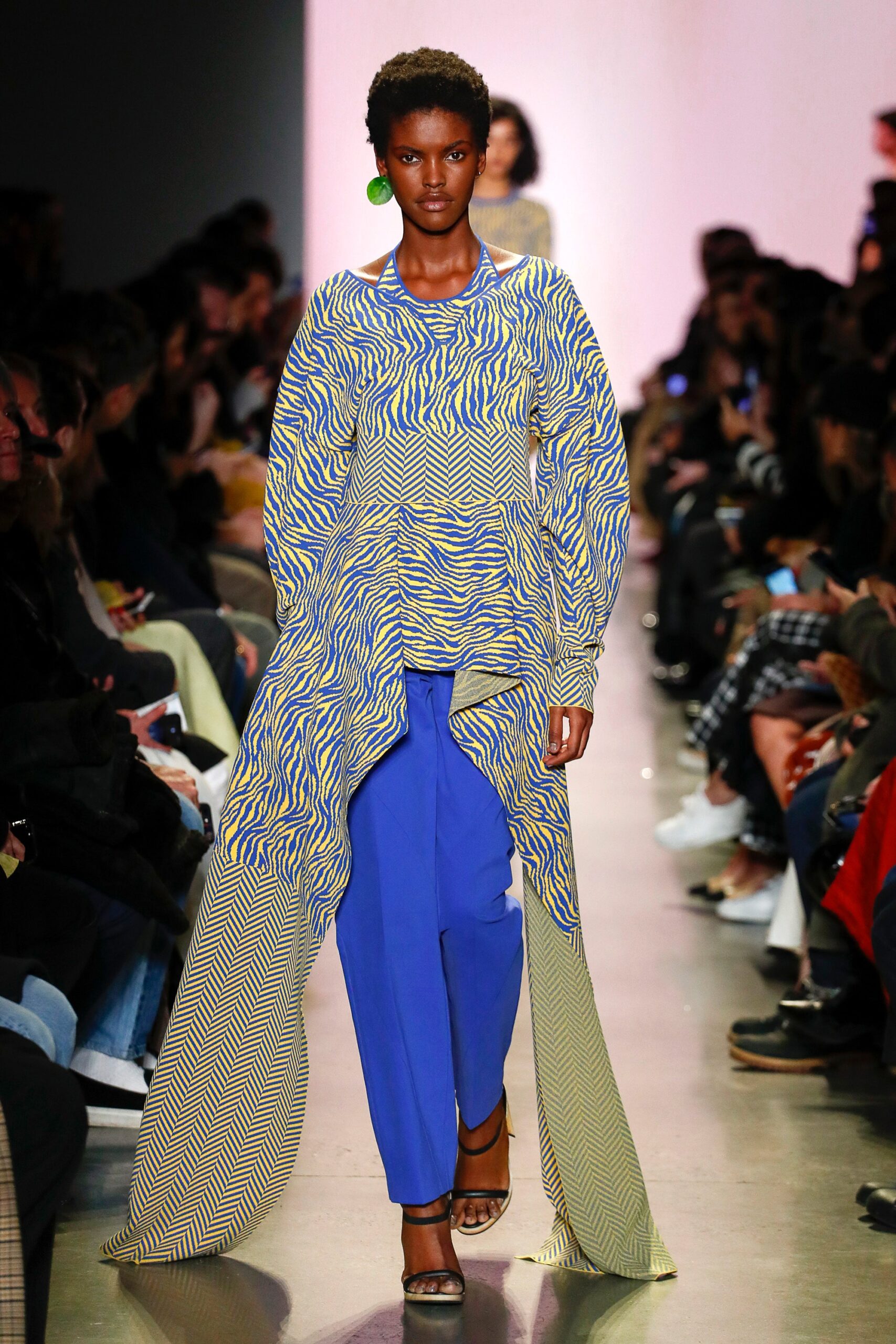 Esteban Cortazar F/W 18 Look 15