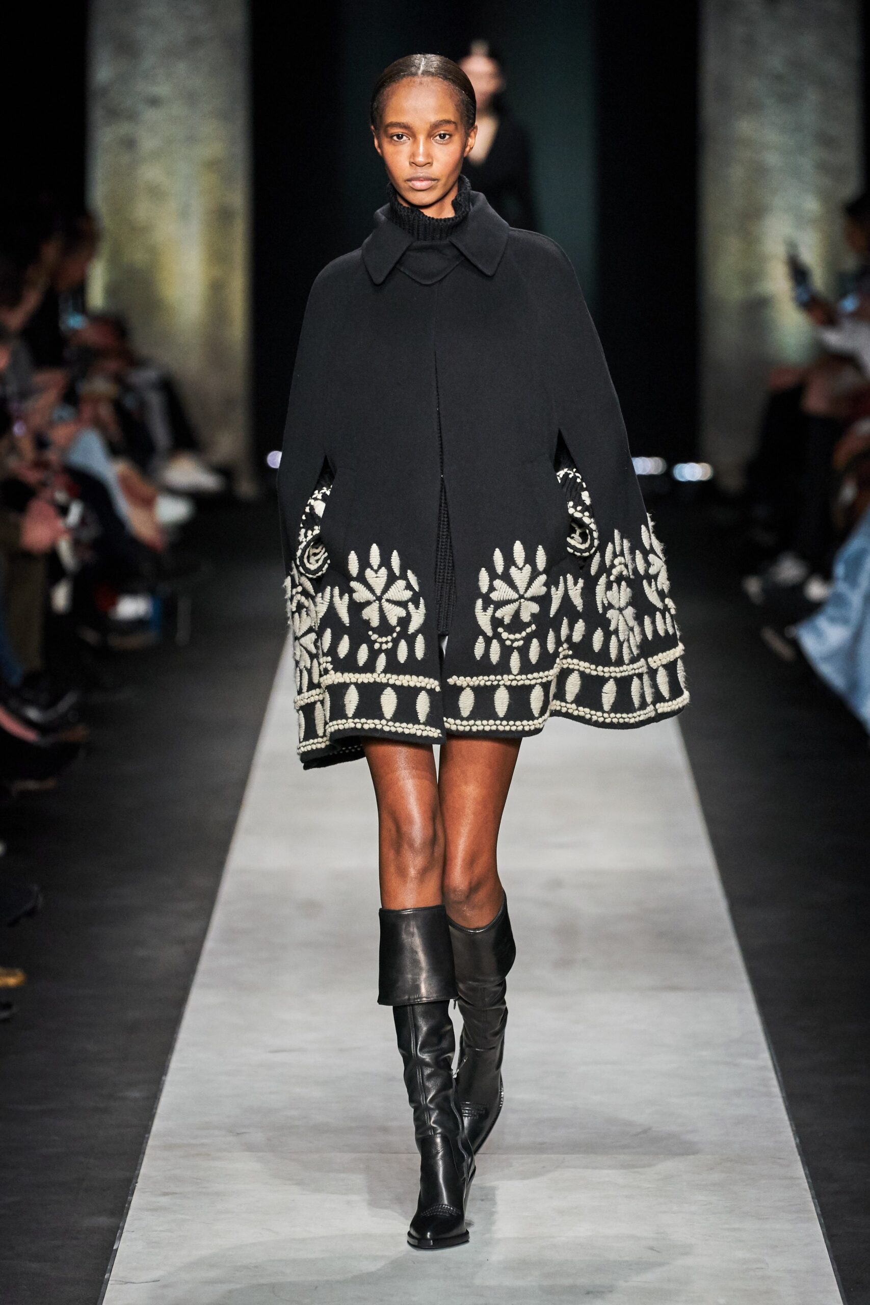 Ermanno Scervino F/W 20 Look 1