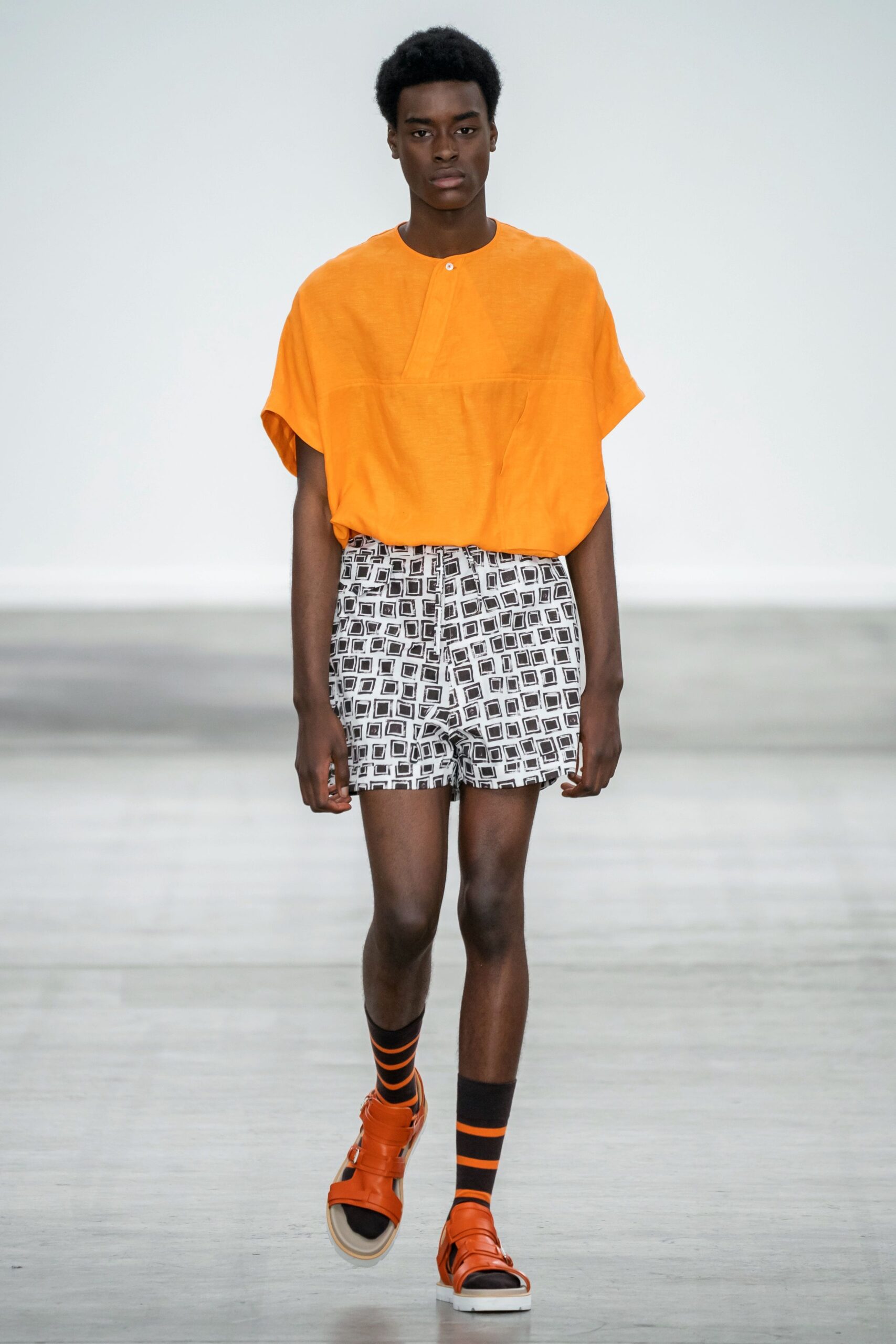 E. Tautz S/S 20 Menswear Look 2