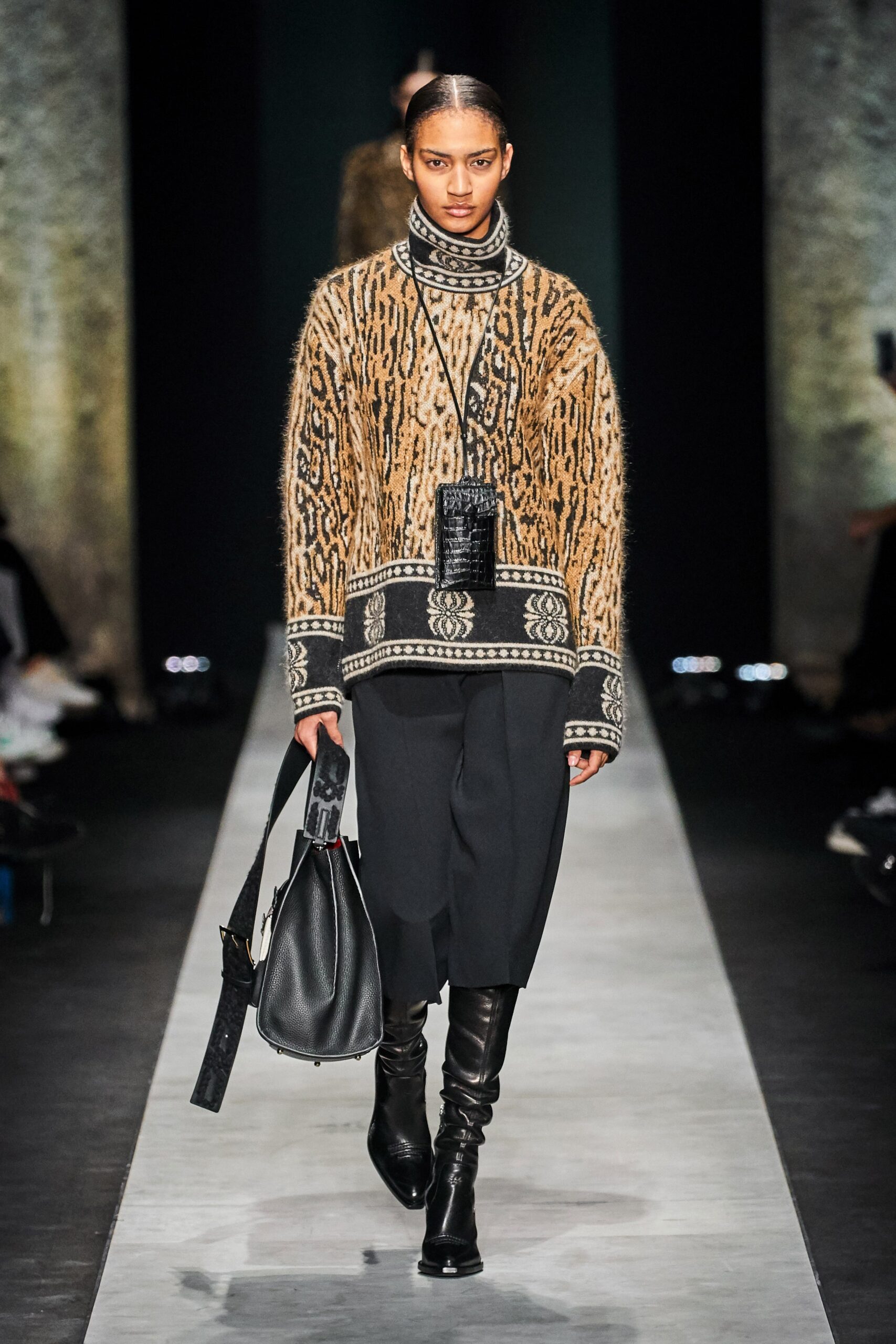 Ermanno Scervino F/W 20 Look 8