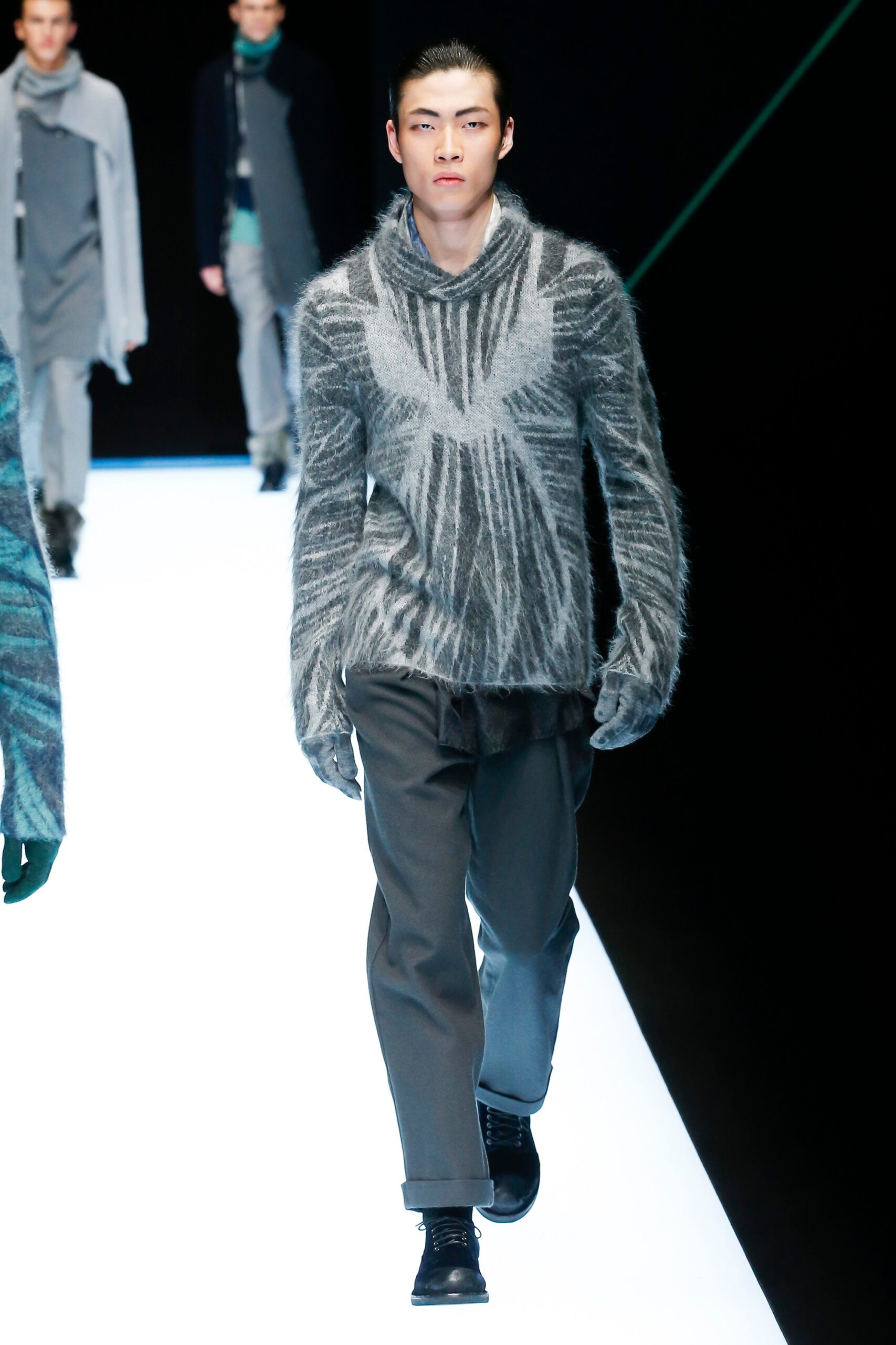 Emporio Armani F/W 18 Menswear Look 4