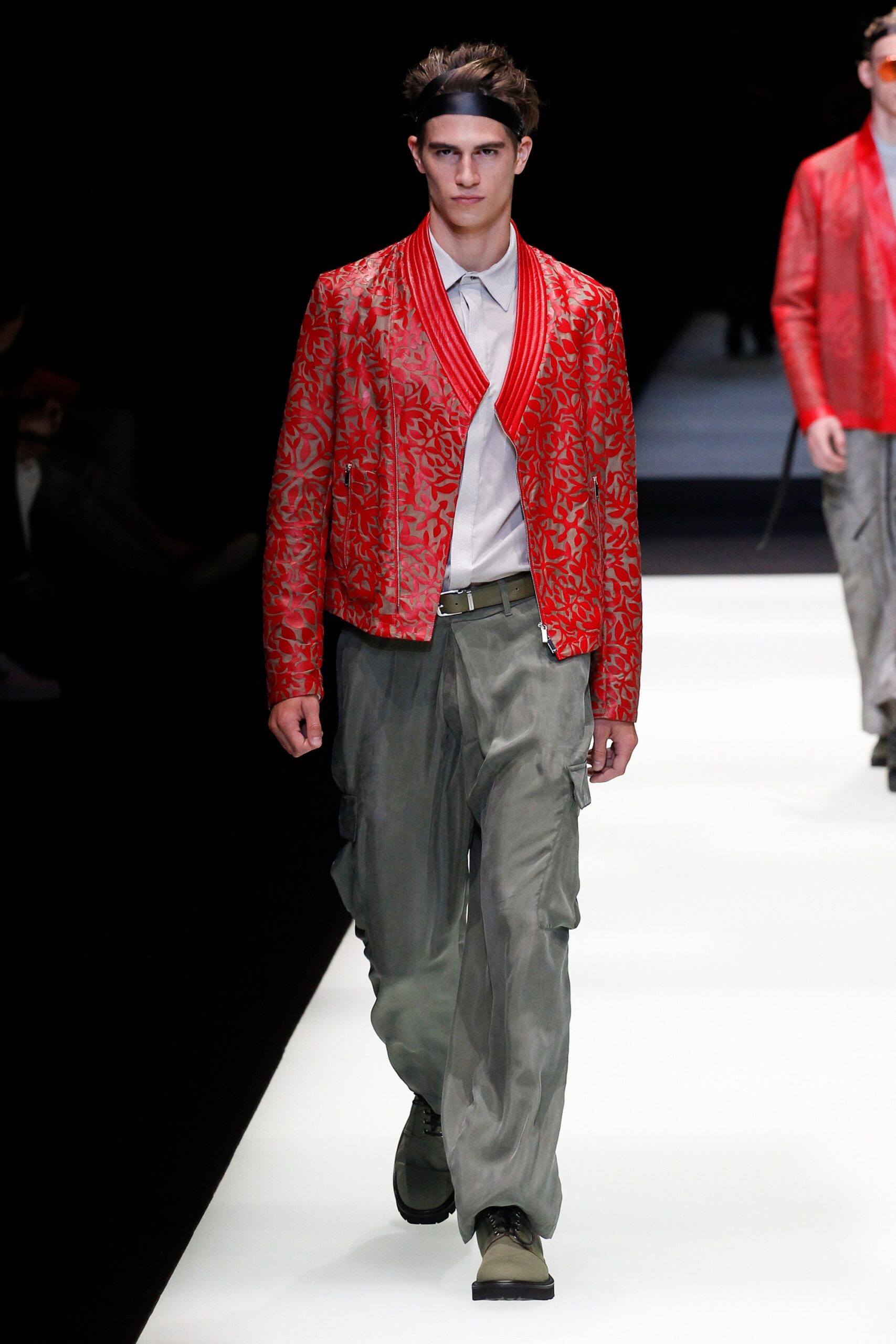 Emporio Armani S/S 18 Menswear Look 2