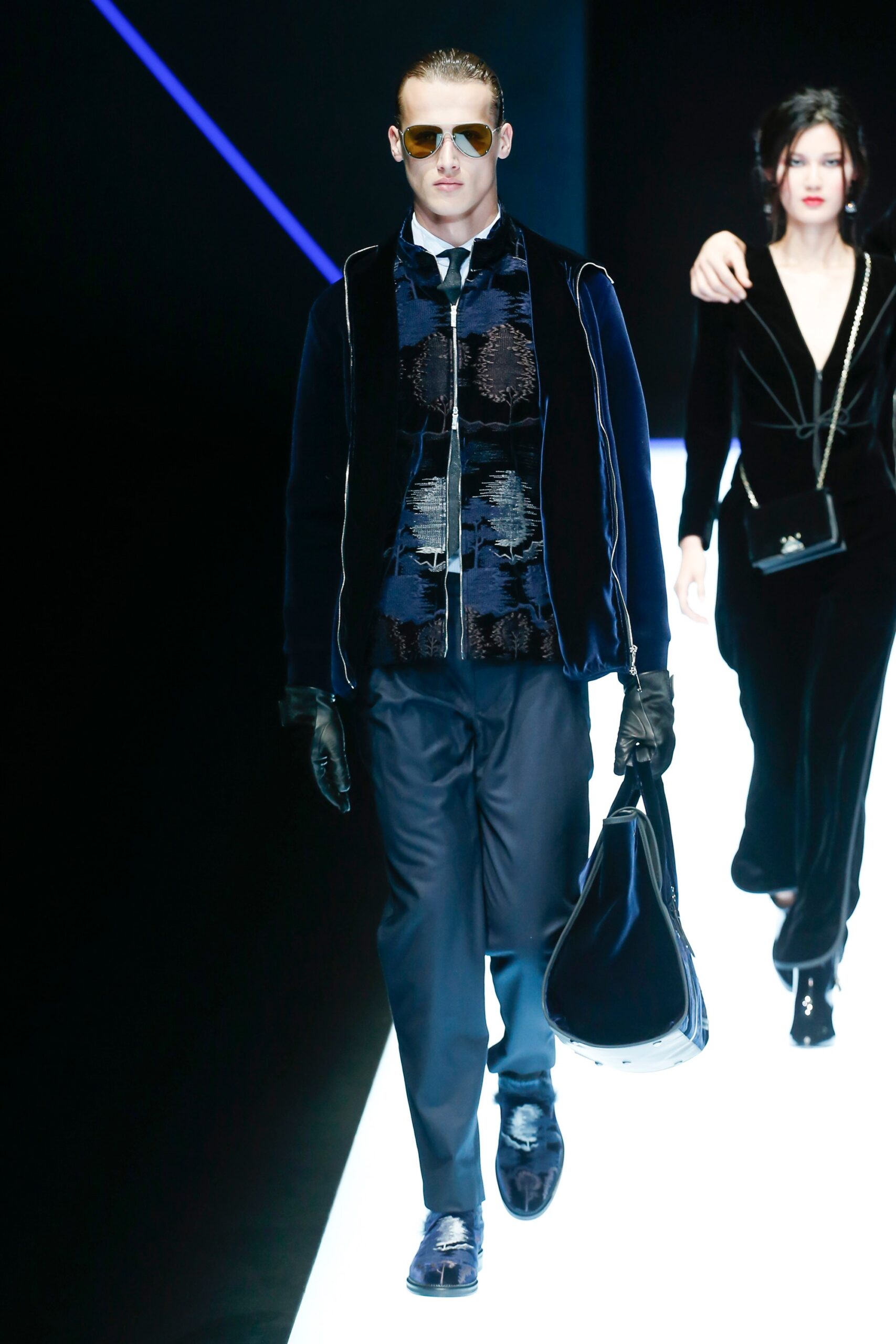 Emporio Armani F/W 18 Menswear Look 6