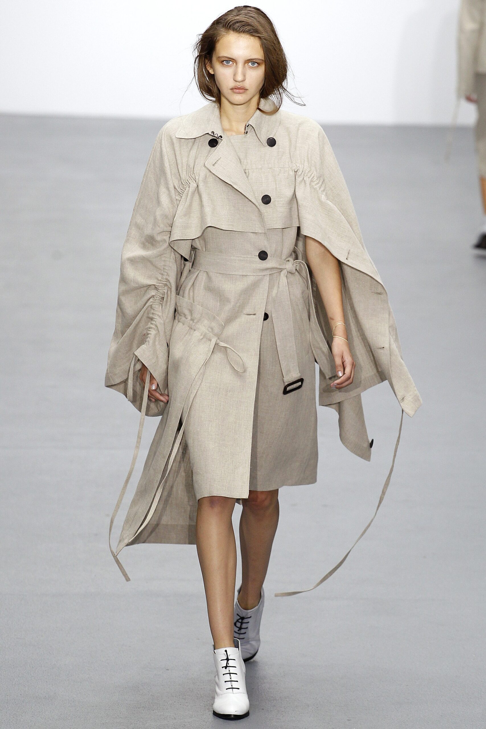 Eudon Choi S/S 16 Look 1