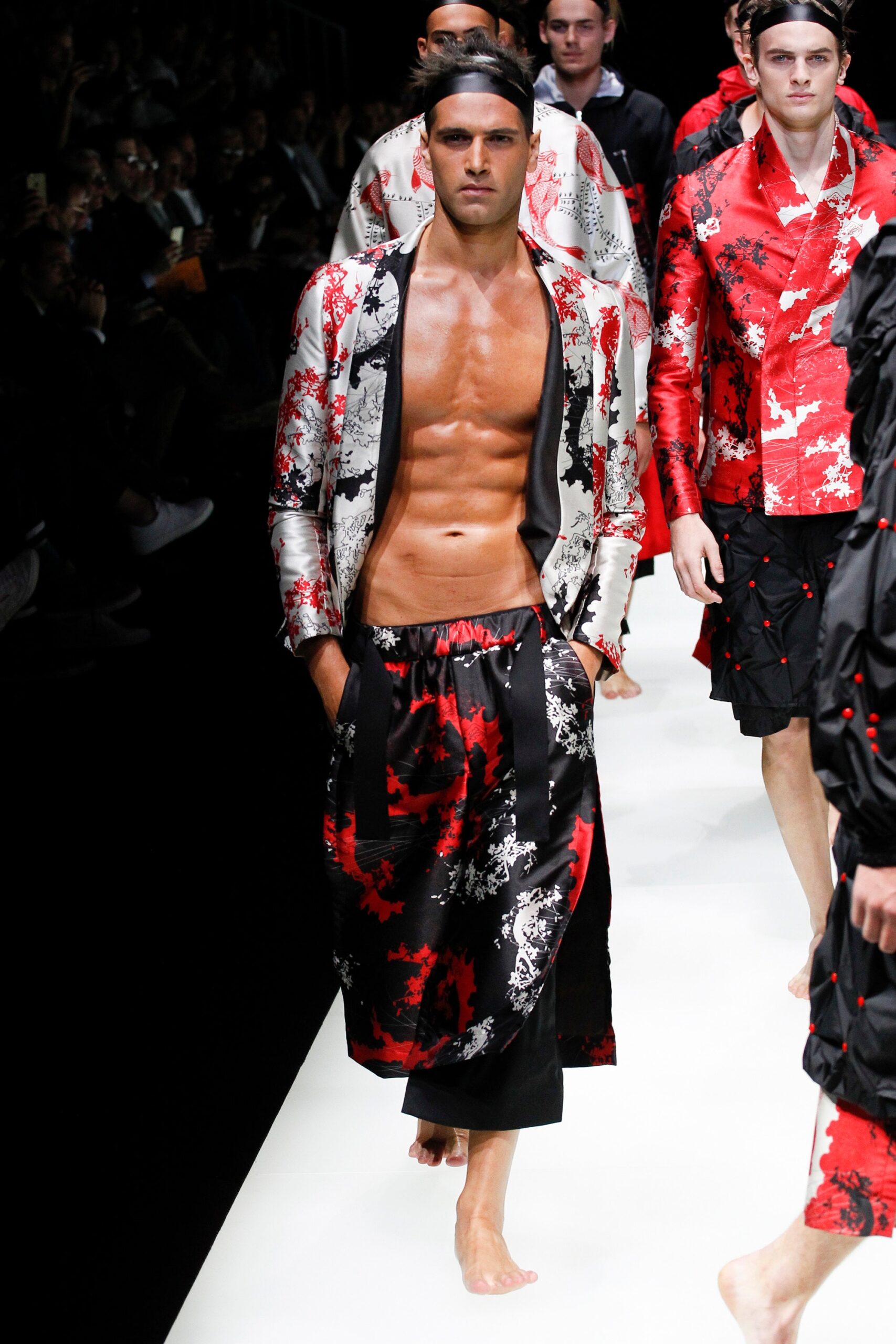 Emporio Armani S/S 18 Menswear Look 7
