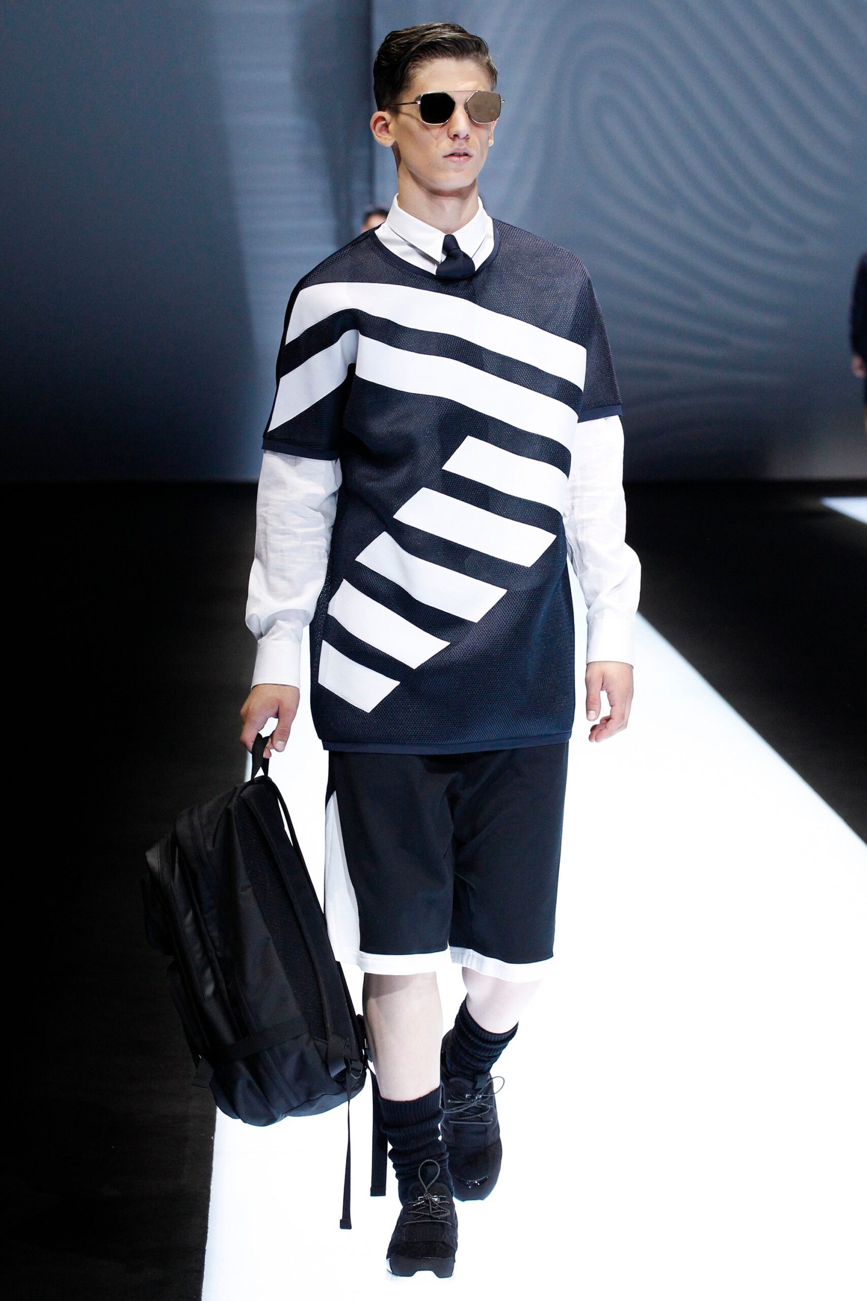 Emporio Armani S/S 17 Menswear Look 12