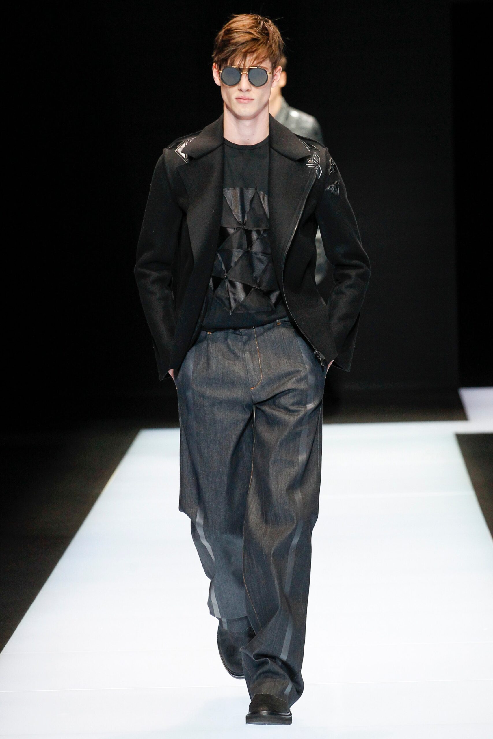 Emporio Armani F/W 16 Menswear Look 6