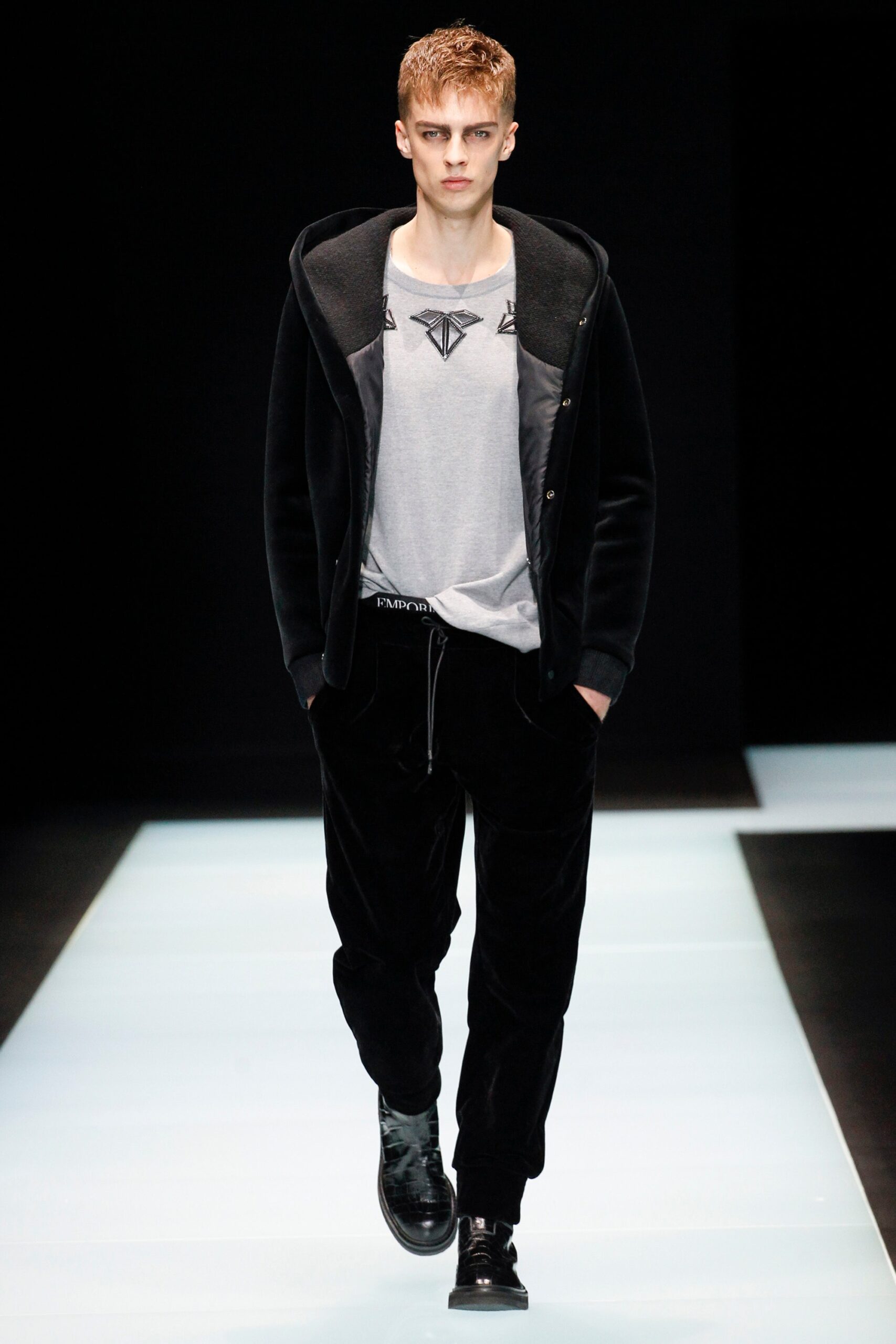 Emporio Armani F/W 16 Menswear Look 12