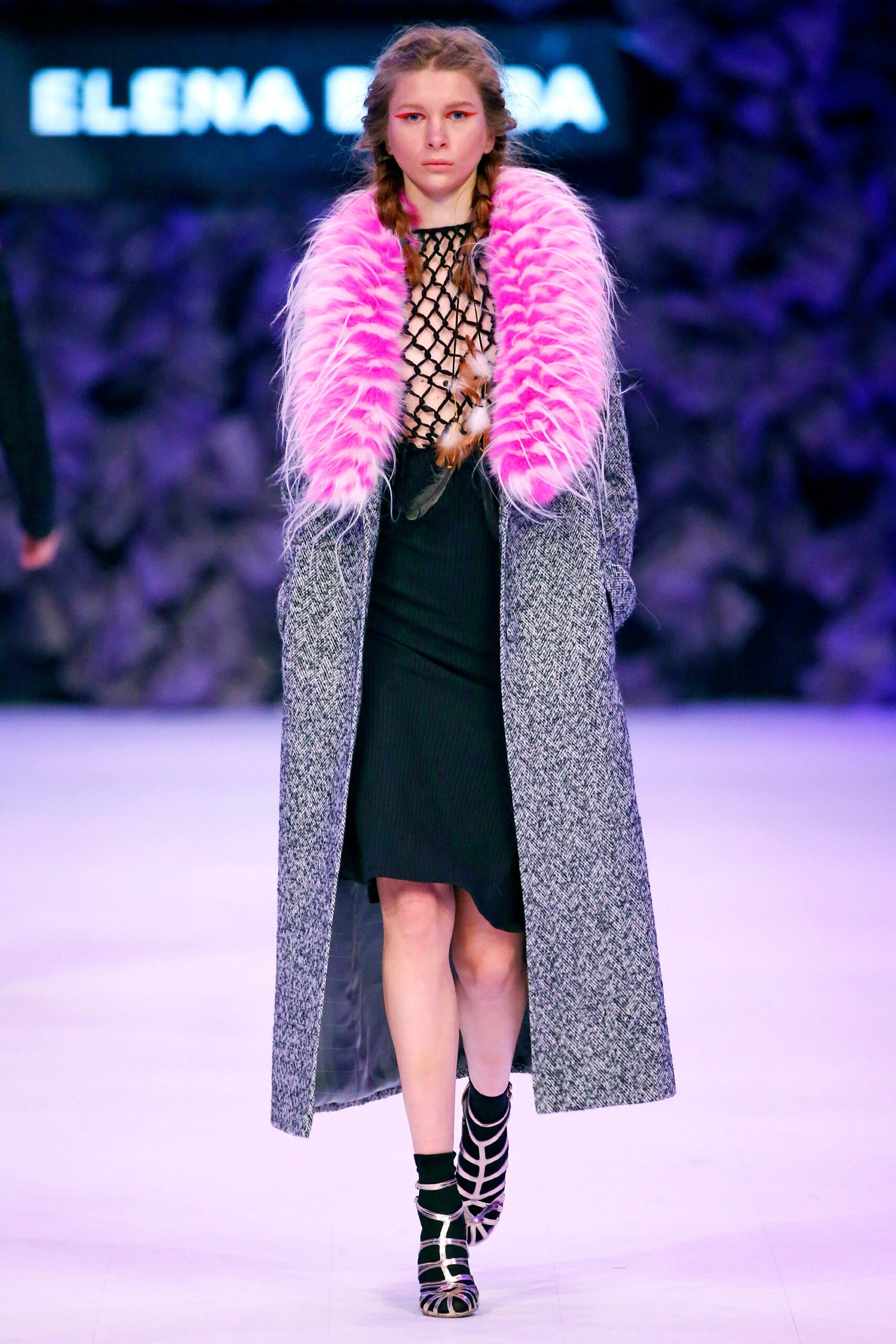 Elena Burba Ukraine F/W 16 Look 21