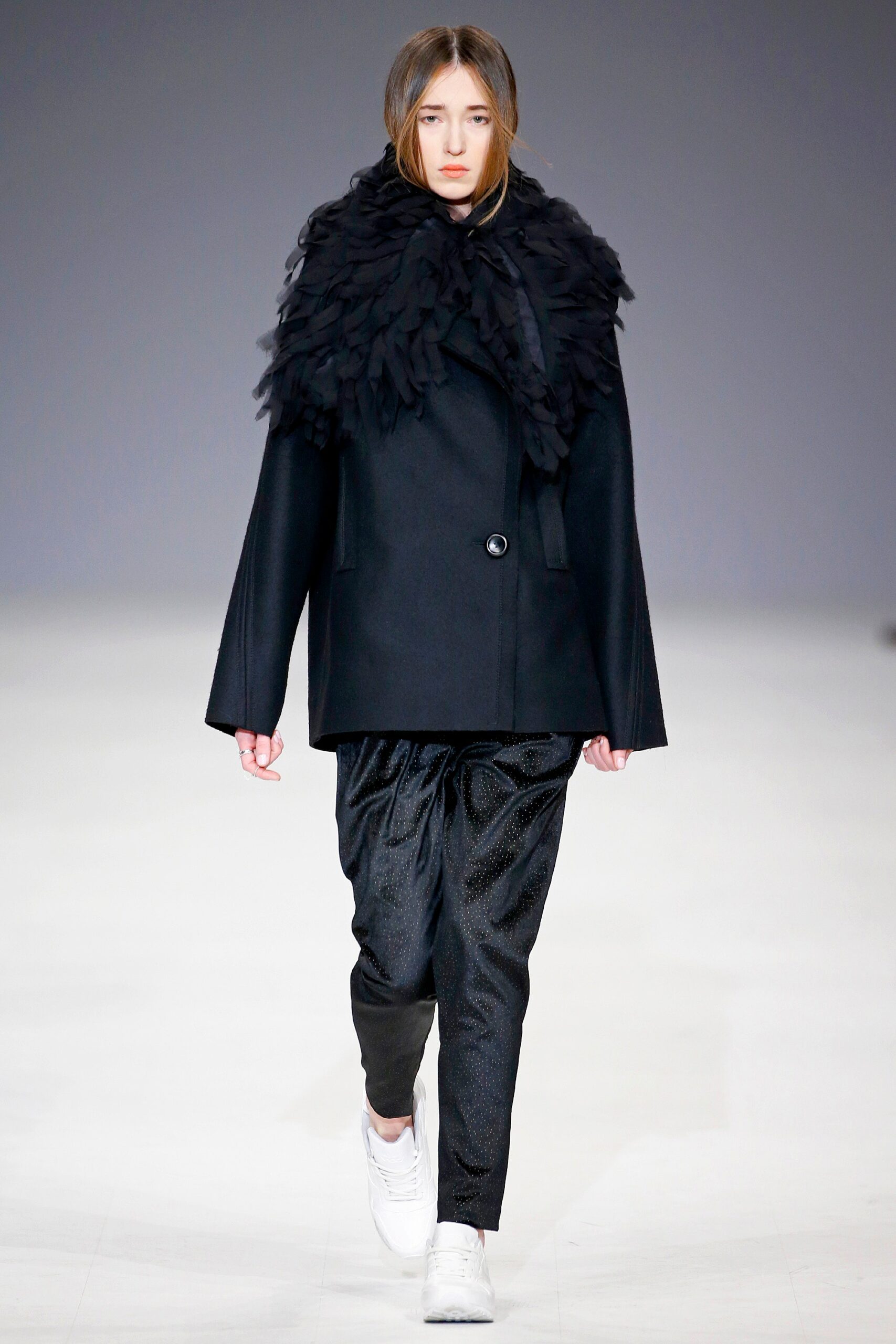 Elena Burenina Ukraine F/W 16 Look 9