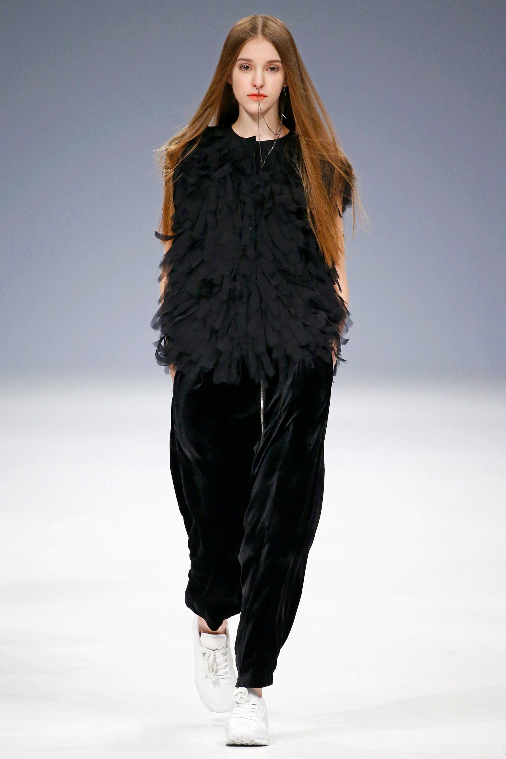 Elena Burenina Ukraine F/W 16 Look 19