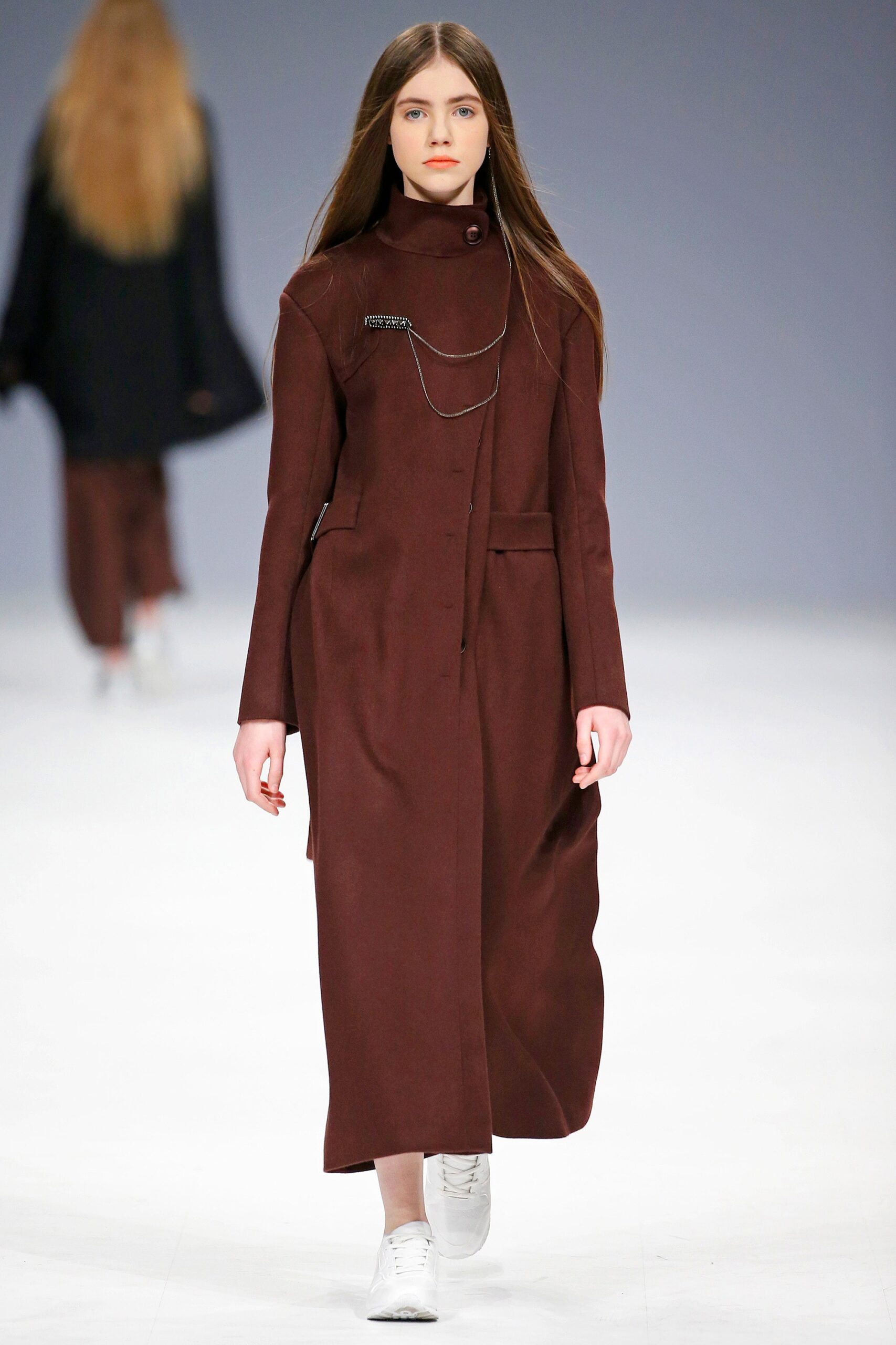 Elena Burenina Ukraine F/W 16 Look 24