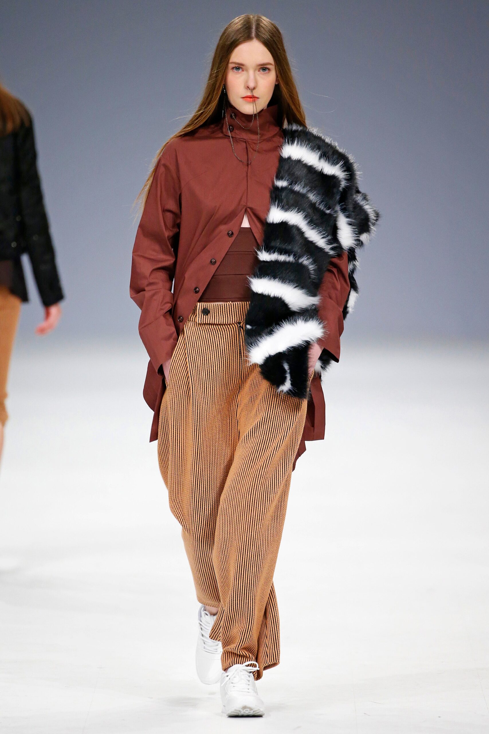 Elena Burenina Ukraine F/W 16 Look 29