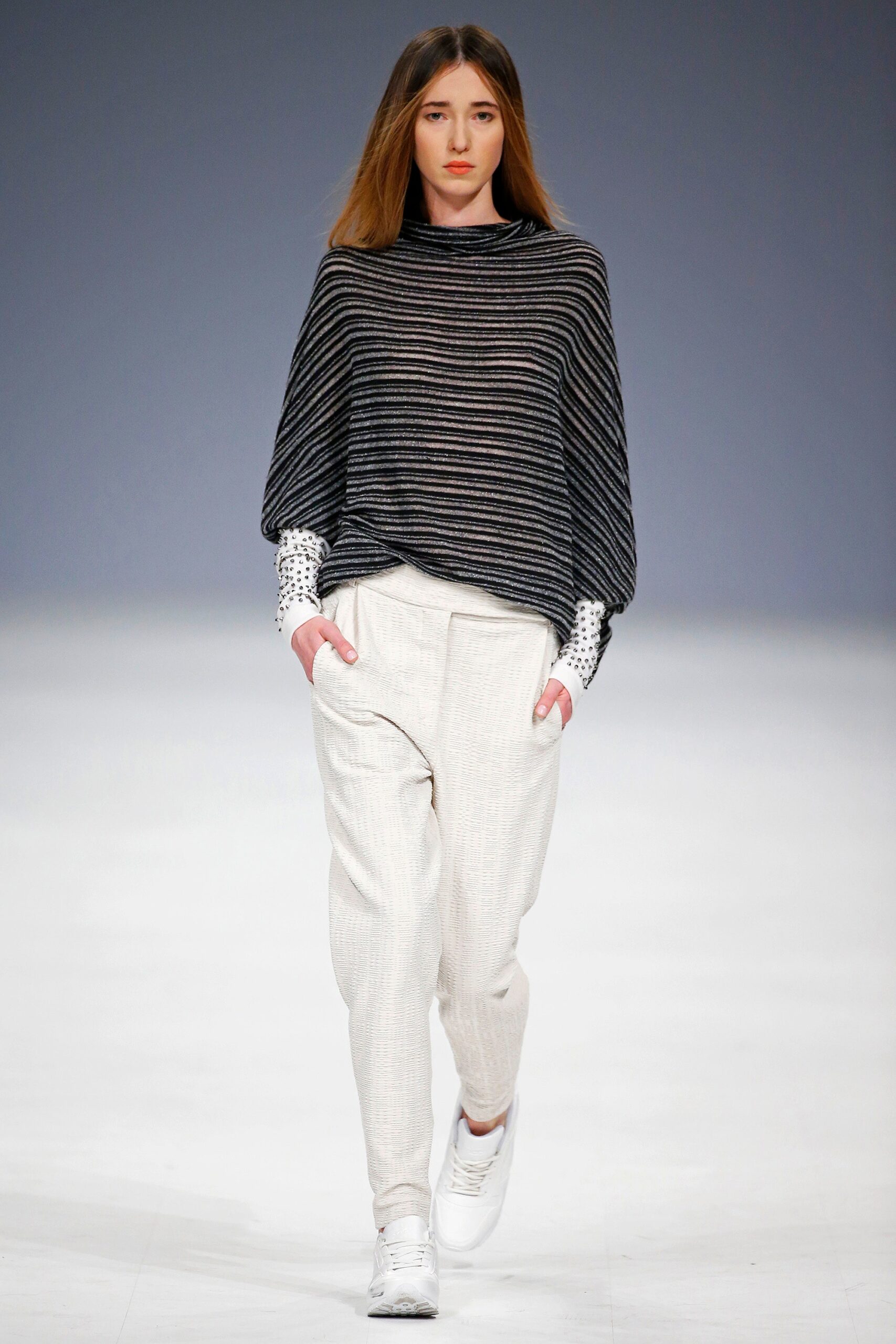 Elena Burenina Ukraine F/W 16 Look 34